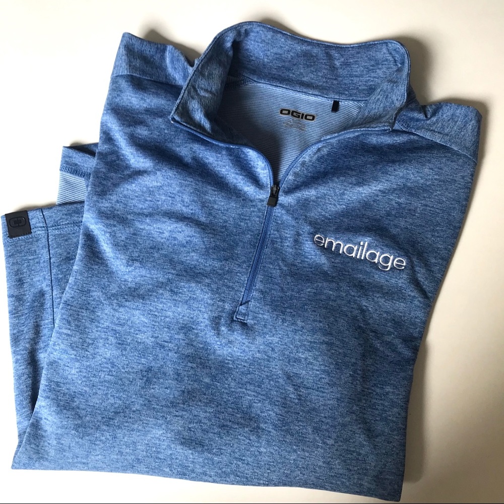 Men’s long sleeve zip pull over Sz Medium
